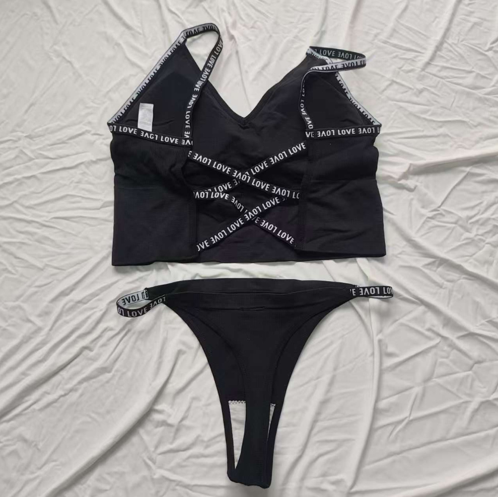 Womens Lingerie Set Scoop Neck Cross Back Sport Bra and Panty Underwear